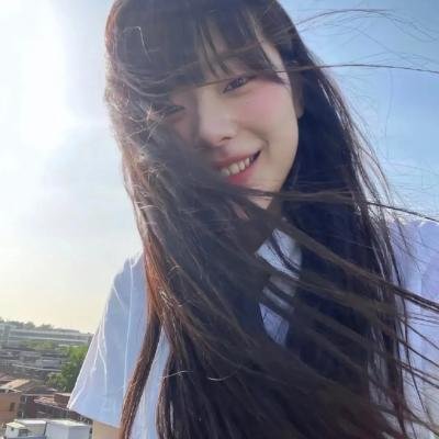 秋霞